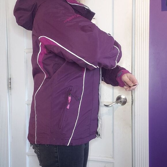 Columbia Jackets & Blazers - Columbia Interchange 2 in 1 Burgundy Jacket / coat - Waterproof - with hood